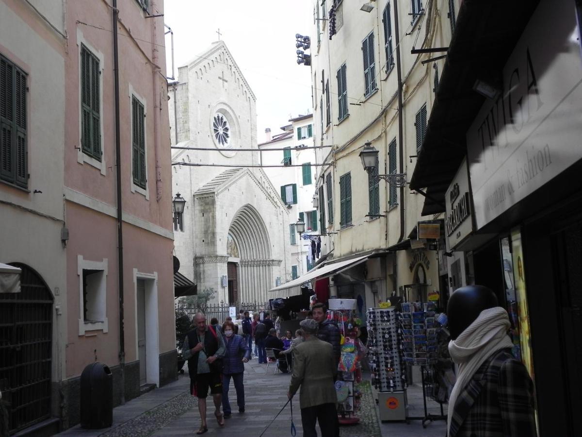 Centralissimo Trilocale Su Due Piani - Flavio House Sanremo Eksteriør bilde
